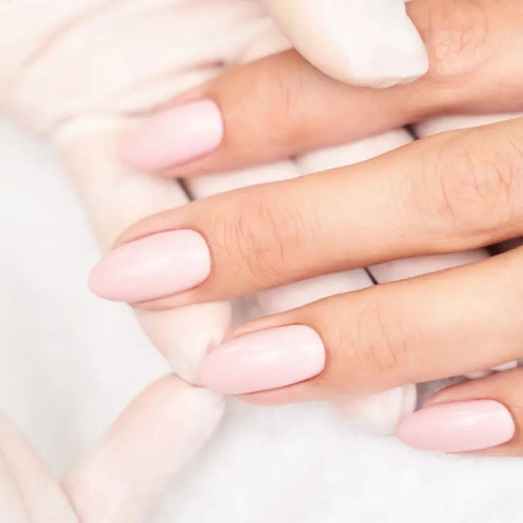 WOMANS FINGERS WITH HARD GEL